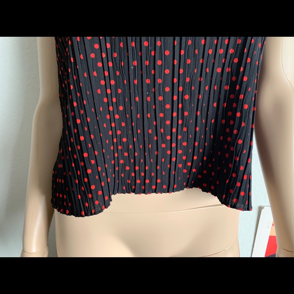 Vintage Polka Dot Pleated Sleeveless Boxy Blouse - Picture 4 of 7